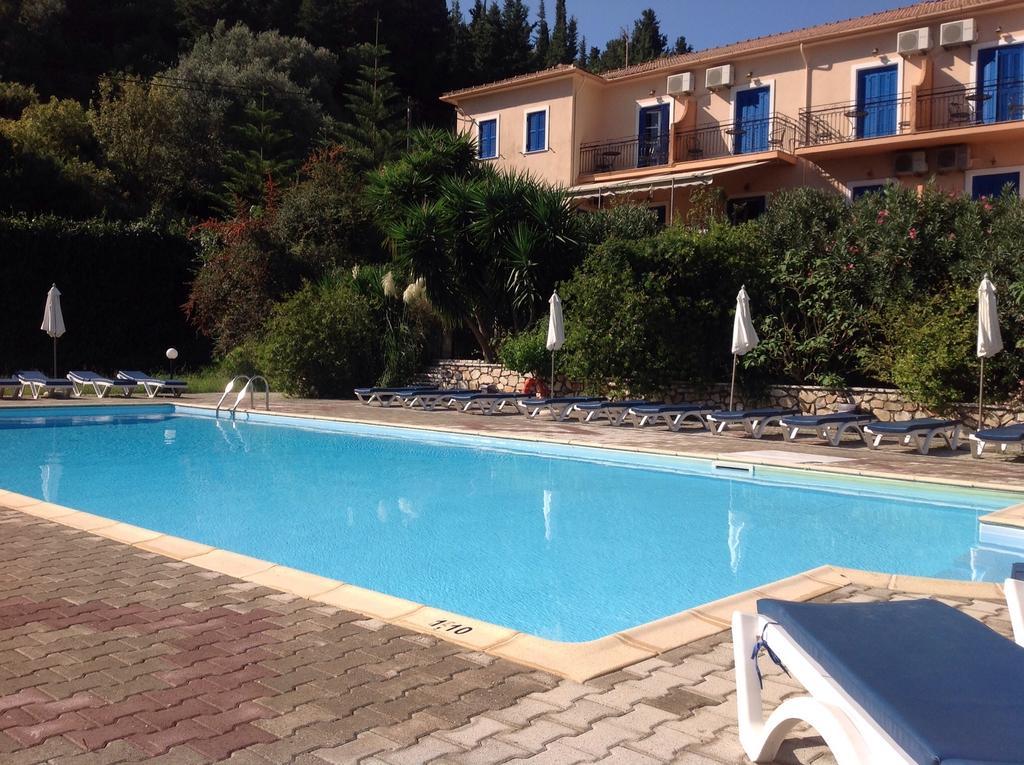 Hotel Nostos Frikes Exterior foto