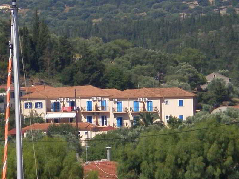 Hotel Nostos Frikes Exterior foto