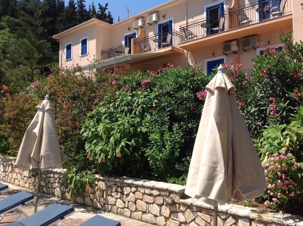 Hotel Nostos Frikes Exterior foto